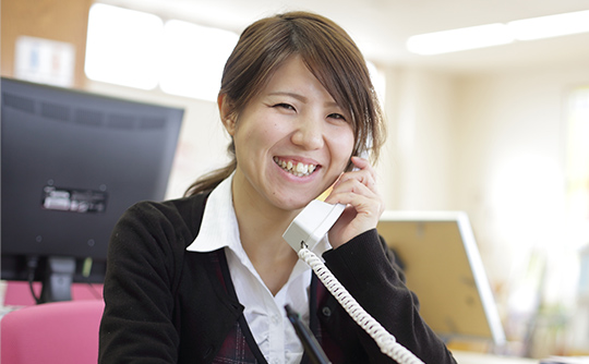 ショールームスタッフ