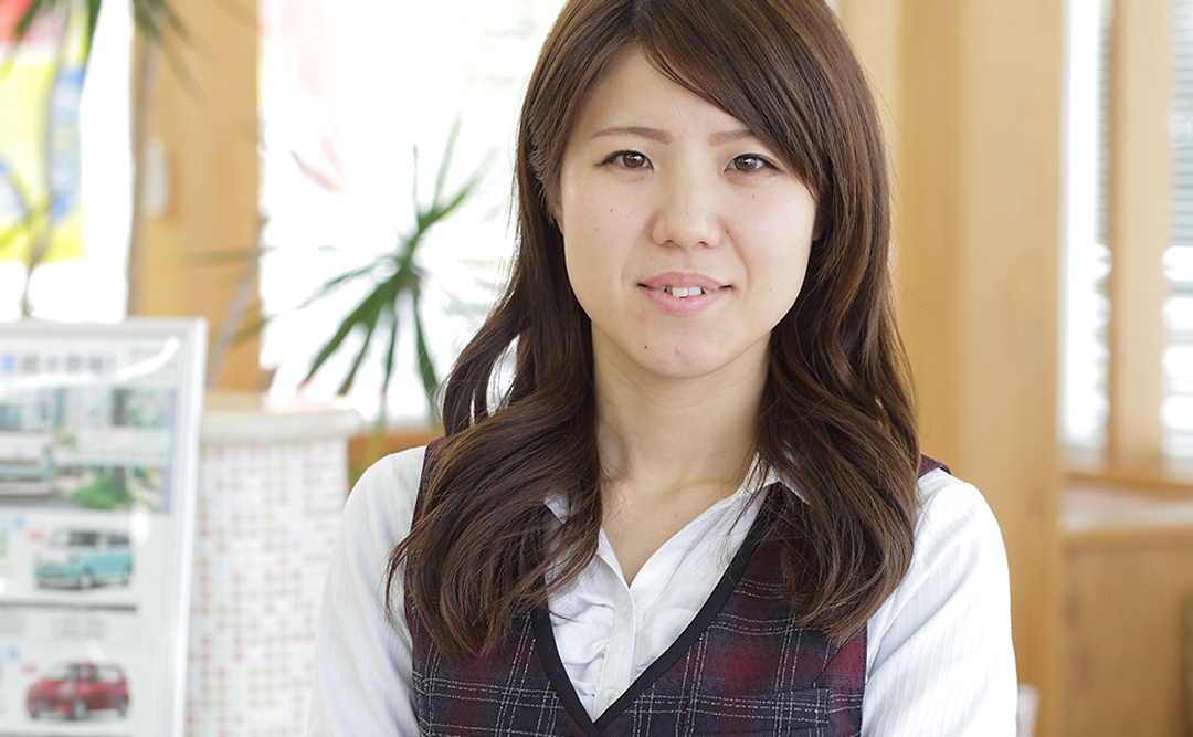 ショールームスタッフ