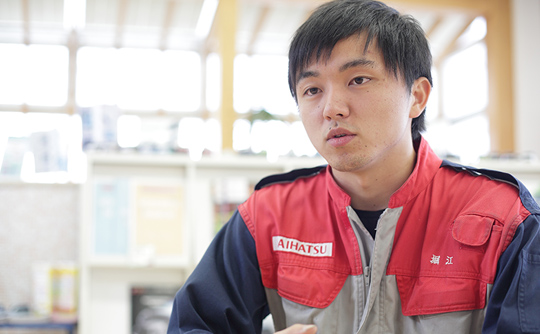 自動車の整備、入庫、出庫対応、点検、車検